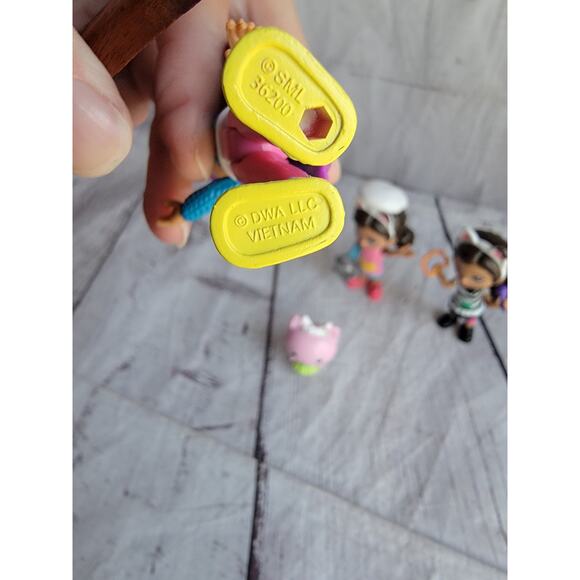 Gabbys Dollhouse Toy Figures Lot Of 3 Dolls 1 Cat Cake Toppers - Picture 5 of 6